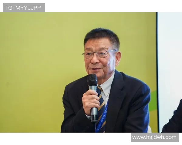 黄芳专访:从青涩球员到篮球教练的成长之路与心路历程回顾